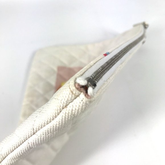 CHANEL Pink Canvas Pouch - Picture 15 of 16